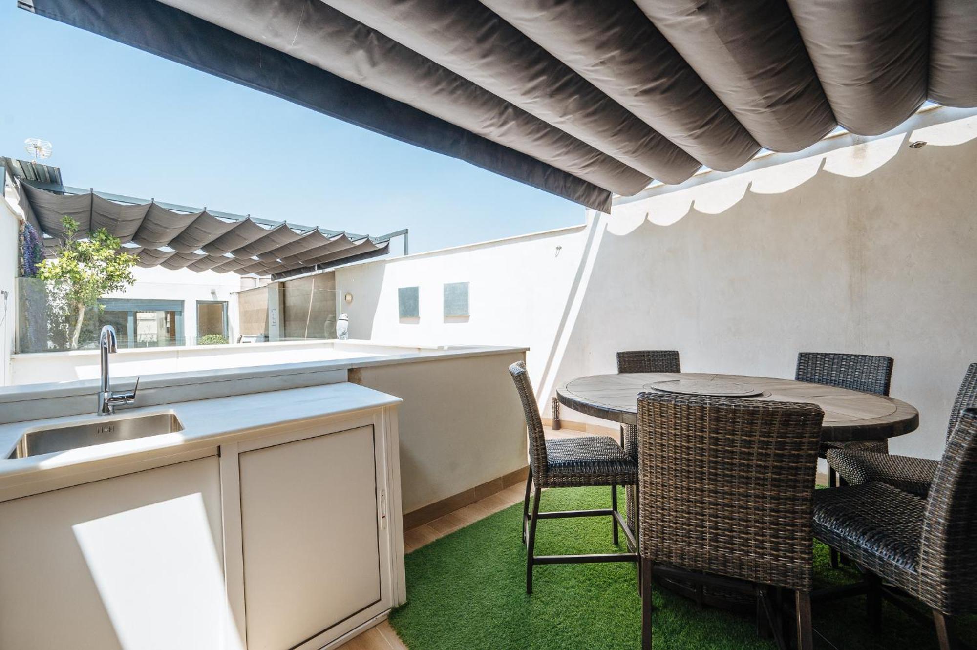 Elegant Duplex 3 Master Bedrooms And Private إشبيلية المظهر الخارجي الصورة